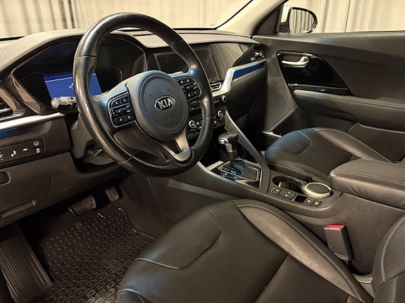 Kia Niro 8 of 17