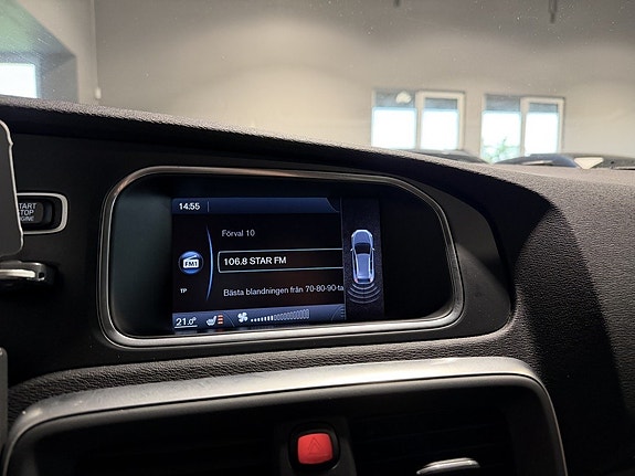 Volvo V40 Cross Country 23 of 30