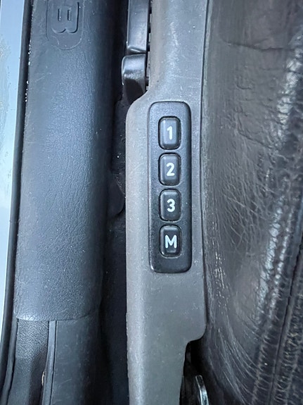 Saab 9-3 4 of 9