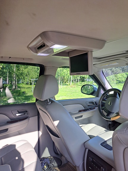 Chevrolet Avalanche 4 of 5