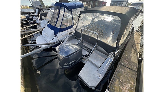 Buster Supermagnum 2021 Yamaha F300 2021