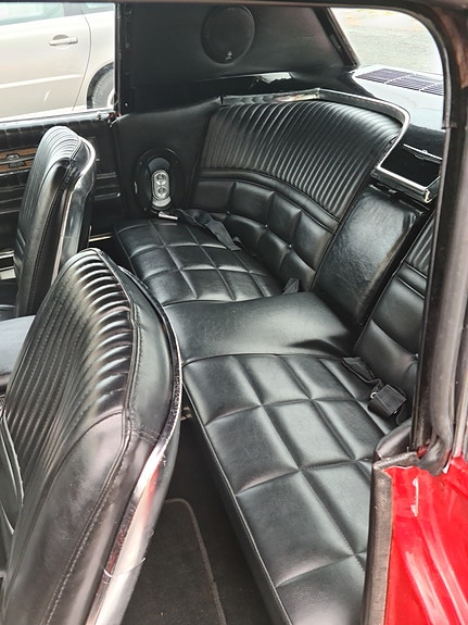 Ford Thunderbird 4 of 4