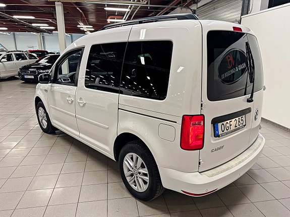 Volkswagen Caddy 8 of 8