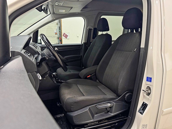 Volkswagen Caddy 4 of 5