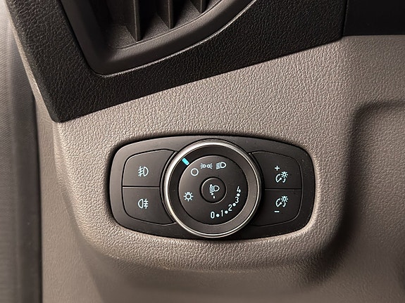 Ford Transit Connect 29 of 30