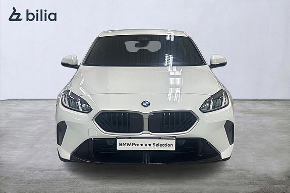 BMW 120 5 of 18