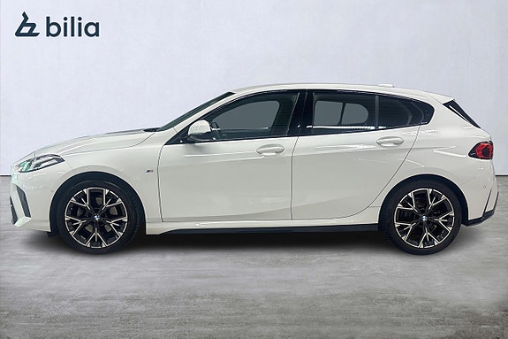 BMW 120 3 of 18