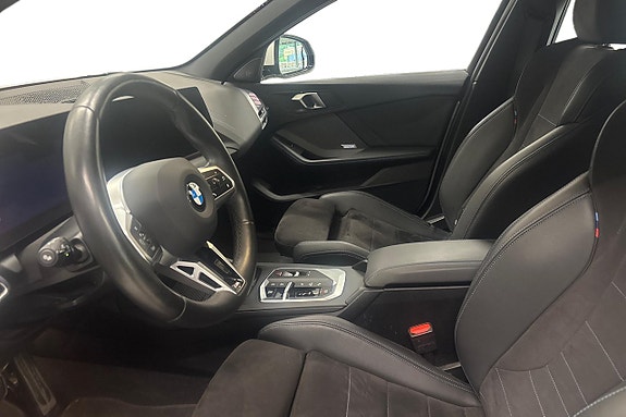 BMW 120 12 of 18