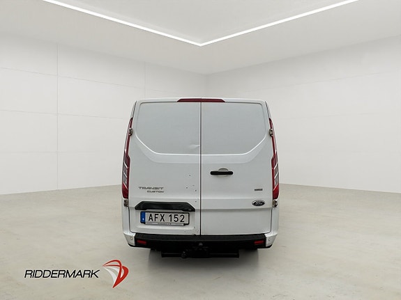 Ford Transit Custom 8 of 30