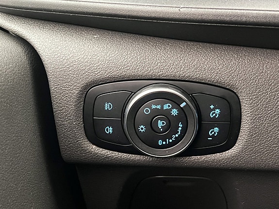Ford Transit Custom 15 of 30