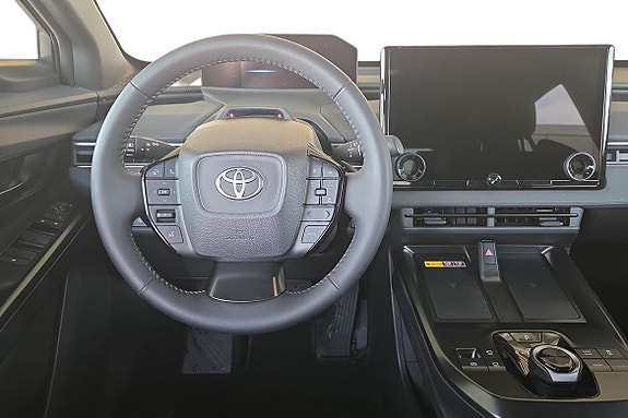 Toyota C-HR 12 of 19