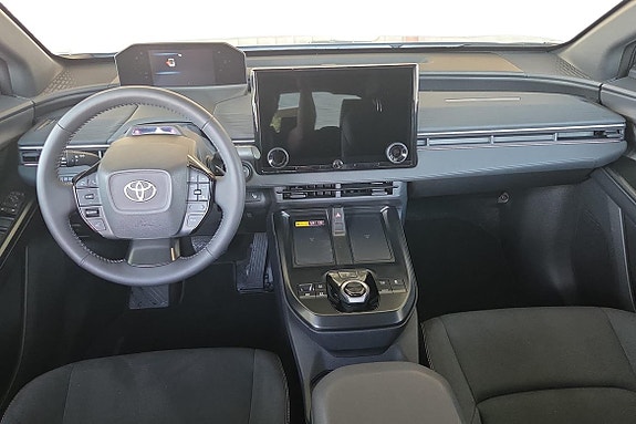 Toyota C-HR 11 of 19