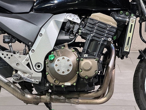 Kawasaki Z750 3 of 7