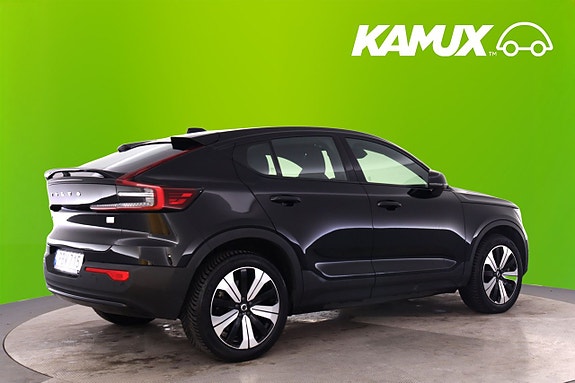 Volvo C40 2 of 5