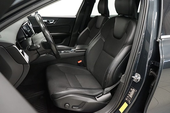 Volvo V60 7 of 20
