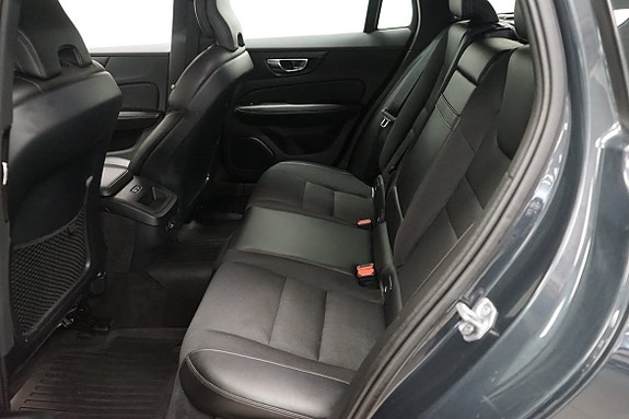 Volvo V60 14 of 20