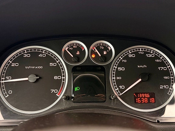 Peugeot 307 12 of 16