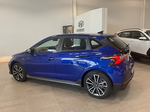 Hyundai i20 4 of 5