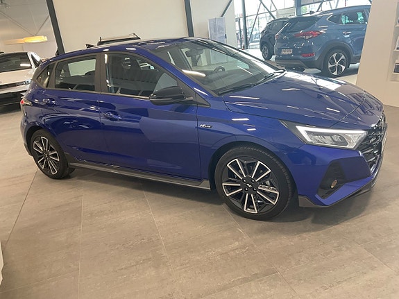Hyundai i20 3 of 5
