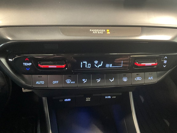 Hyundai i20 16 of 23
