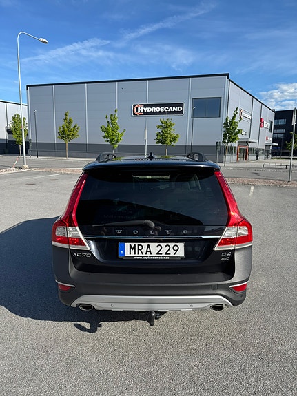 Volvo XC70 5 of 5