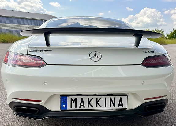 Mercedes-Benz AMG GT S 18 of 20