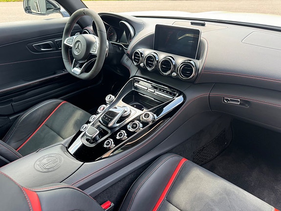 Mercedes-Benz AMG GT S 9 of 20