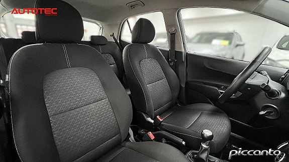 Kia Picanto 11 of 19
