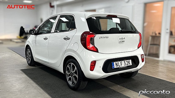 Kia Picanto 8 of 19