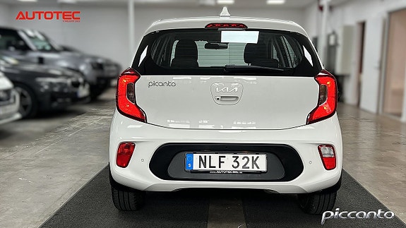 Kia Picanto 6 of 19