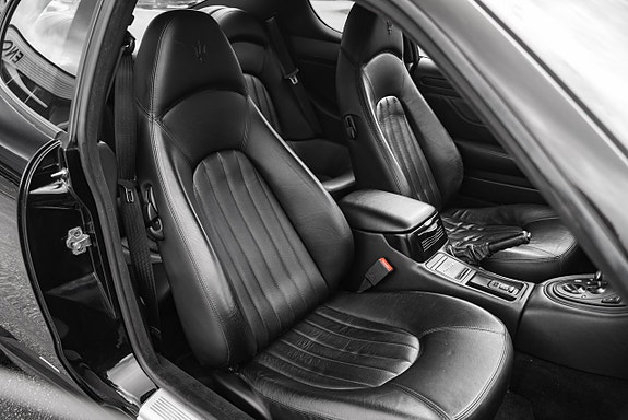 Maserati Coupe 9 of 20