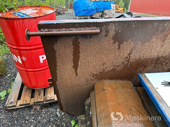 Bakläm stål till bergsflak 6 of 16