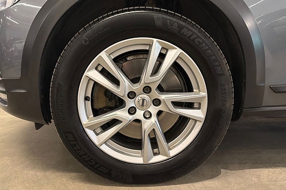 Volvo V90 Cross Country 5 of 5