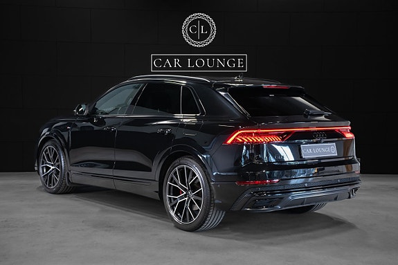 Audi Q8 5 of 5