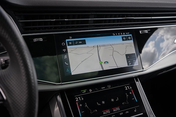 Audi Q8 17 of 23