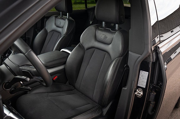 Audi Q8 10 of 23