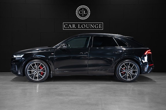 Audi Q8 6 of 23