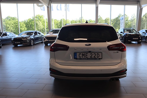 Ford Focus 4 of 15