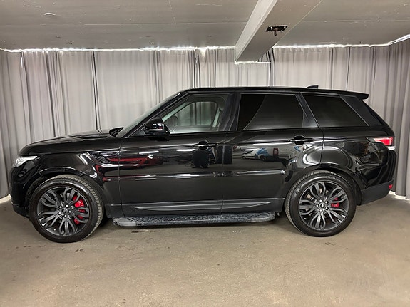 Land Rover Range Rover Sport 3 of 5