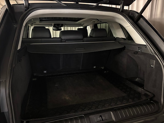 Land Rover Range Rover Sport 6 of 23