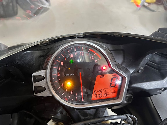 Honda CBR1000RR 1.0 10 of 10