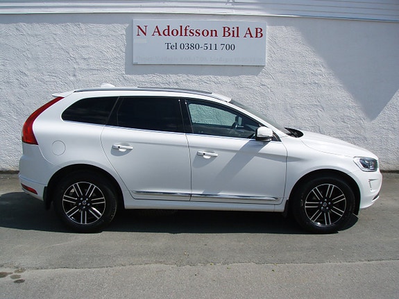 Volvo XC60 4 of 5
