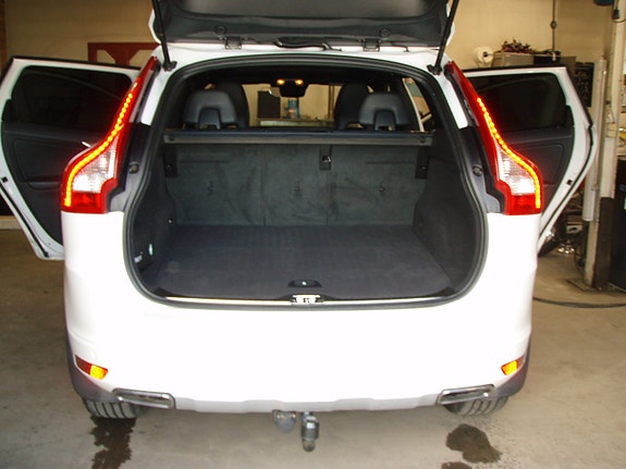 Volvo XC60 9 of 14