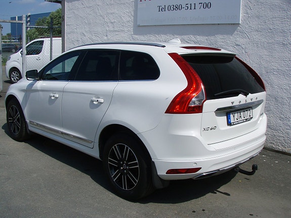 Volvo XC60 5 of 5