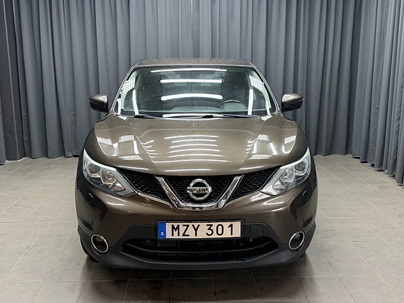 Nissan Qashqai 2 of 5