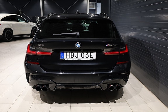 BMW M340i 5 of 11