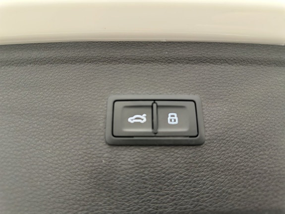 Audi Q5 12 of 30