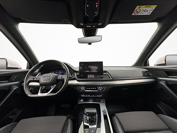 Audi Q5 15 of 30