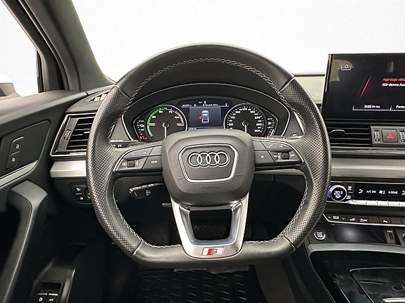Audi Q5 16 of 30