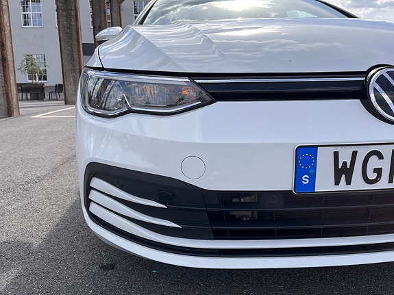 Volkswagen Golf VIII 5 of 13